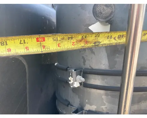 MACK DM688S Air Cleaner