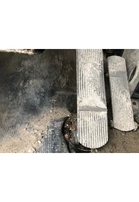 MACK DM688S Body, Misc. Parts