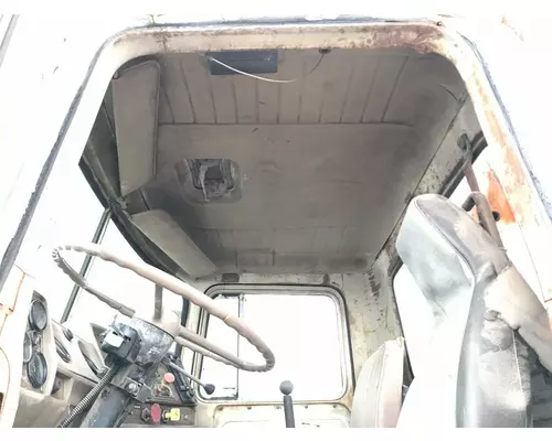 MACK DM688S Cab Assembly