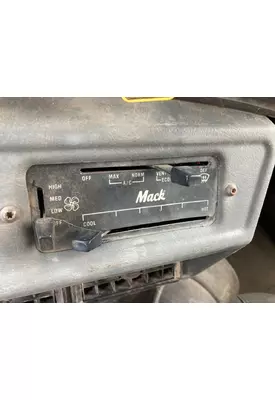 MACK DM688S Cab Misc. Interior Parts