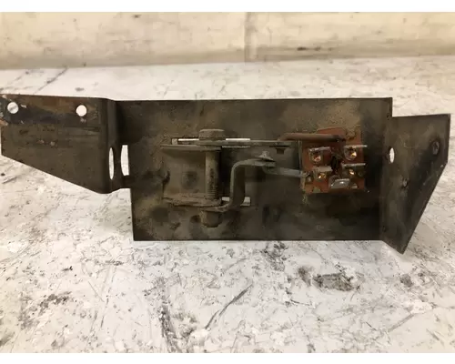 MACK DM688S Cab Misc. Interior Parts