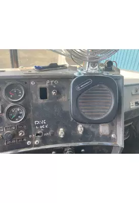 MACK DM688S Dash Assembly