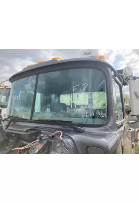 MACK DM688S Windshield Glass