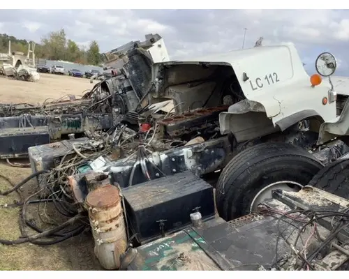 MACK DM690S Engine Assembly