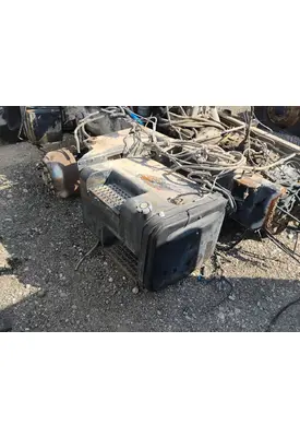 MACK DM690S Fuel Tank