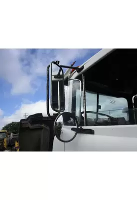 MACK DM690S Mirror (Side View)