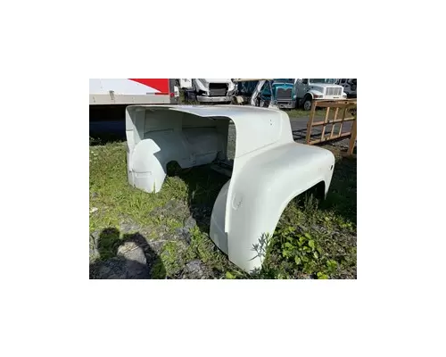 MACK DM690 Hood