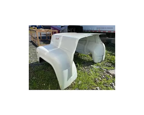 MACK DM690 Hood