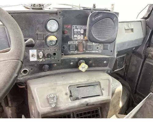 MACK DM888ST Dash Assembly