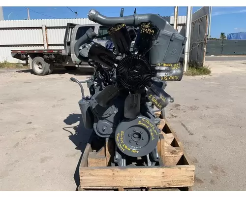 MACK E6 Engine Assembly