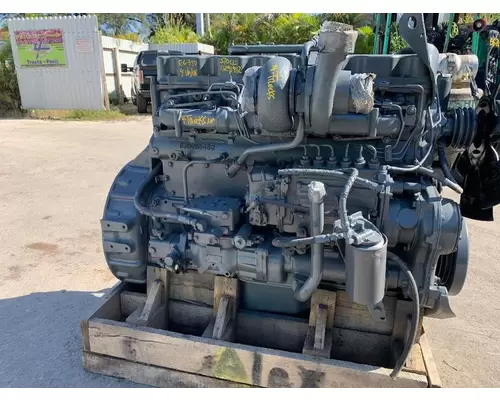 MACK E6 Engine Assembly