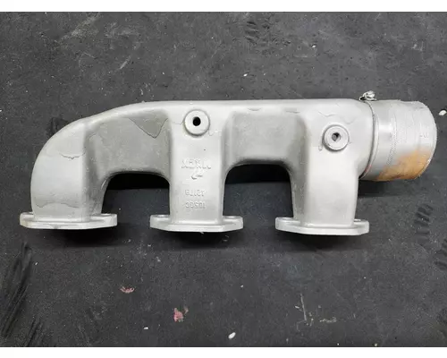 MACK E6 Intake Manifold