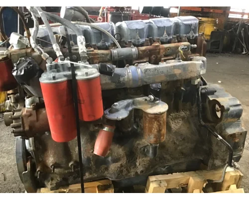 MACK E7 - ETECH Engine Assembly