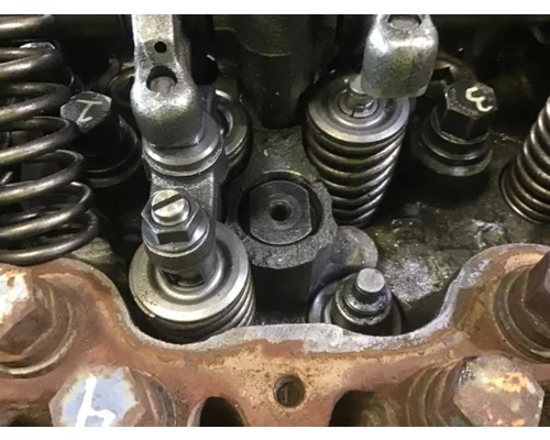 MACK E7 - ETECH Engine Assembly