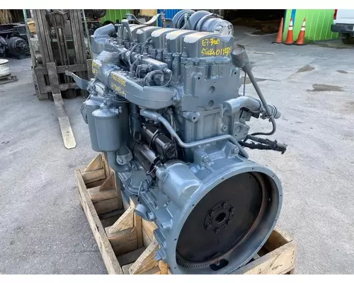 MACK E7-300 Engine Assembly