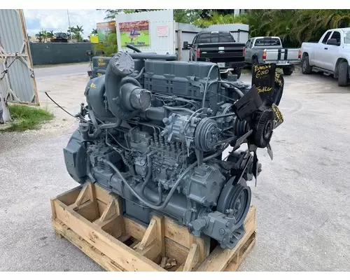 MACK E7-300 Engine Assembly