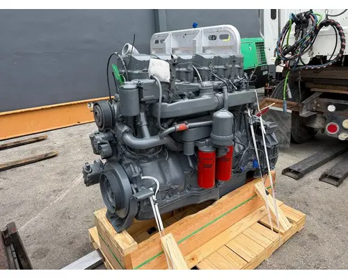 MACK E7-460 Engine Assembly