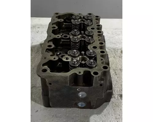 MACK E7 E-Tech Cylinder Head