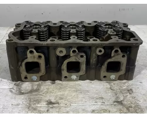 MACK E7 E-Tech Engine Cylinder Head