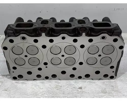 MACK E7 E-Tech Engine Cylinder Head