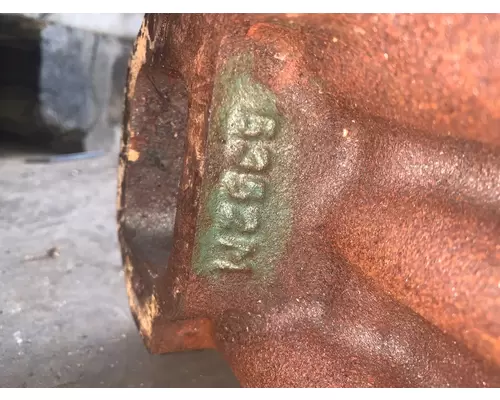 MACK E7 Cylinder Head