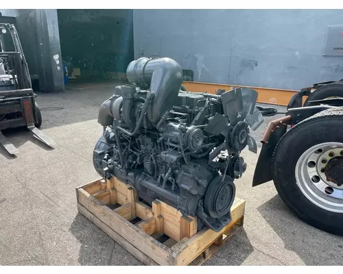 MACK E7 Engine Assembly