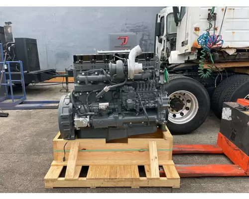 MACK E7 Engine Assembly