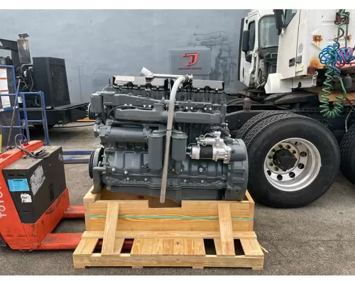 MACK E7 Engine Assembly