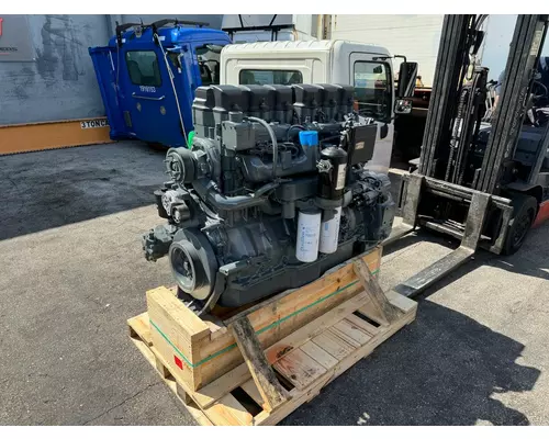 MACK E7 Engine Assembly