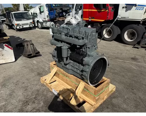 MACK E7 Engine Assembly