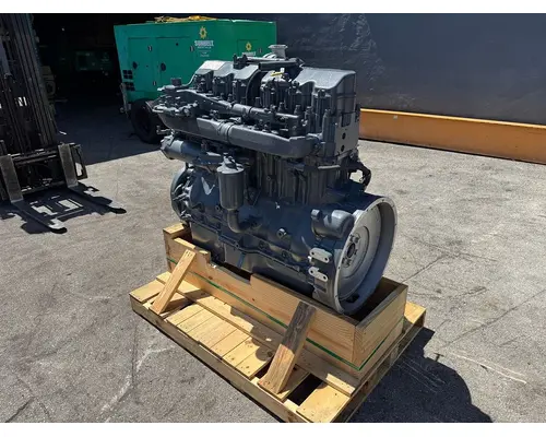 MACK E7 Engine Assembly