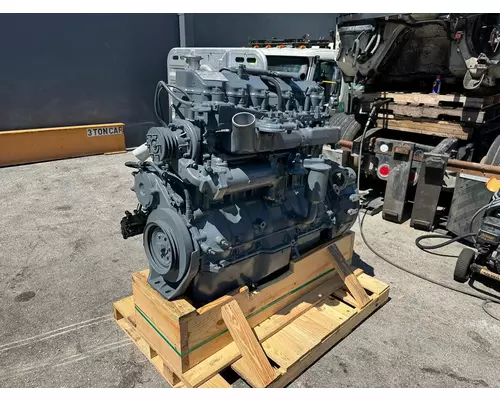 MACK E7 Engine Assembly