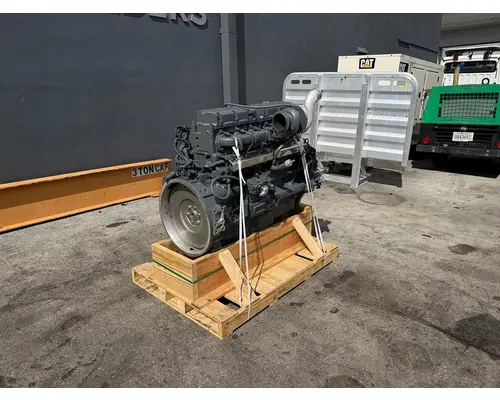 MACK E7 Engine Assembly