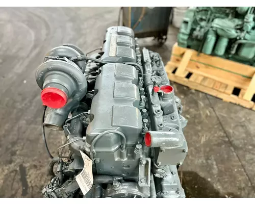 MACK E7 Engine Assembly