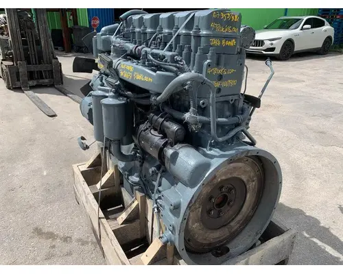 MACK E7 Engine Assembly