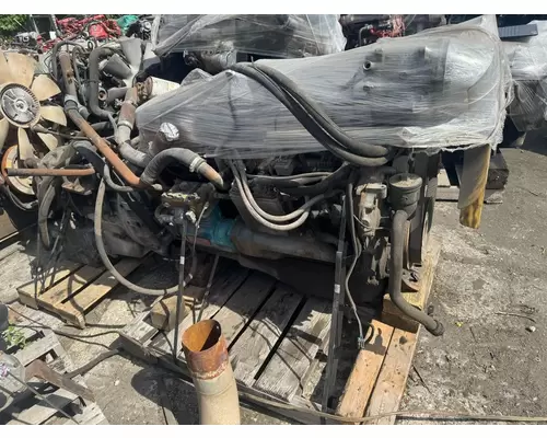MACK E7 Engine Assembly