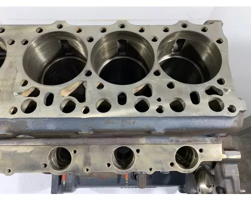 MACK E7 Engine Block