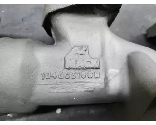 MACK E7 Exhaust Manifold