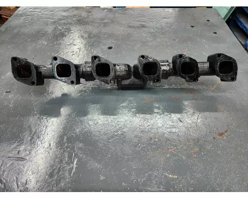 MACK E7 Exhaust Manifold