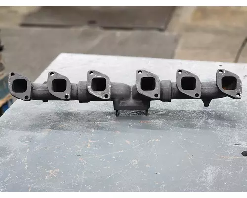 MACK E7 Exhaust Manifold