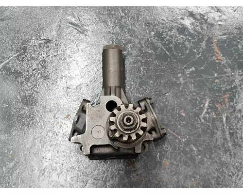 MACK E7 Oil Pump