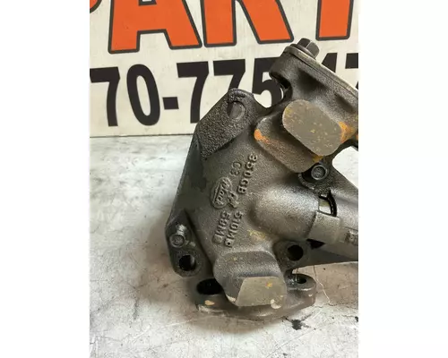 MACK E7 Oil Pump