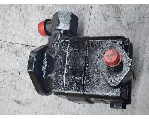 MACK E7 Power Steering Pump