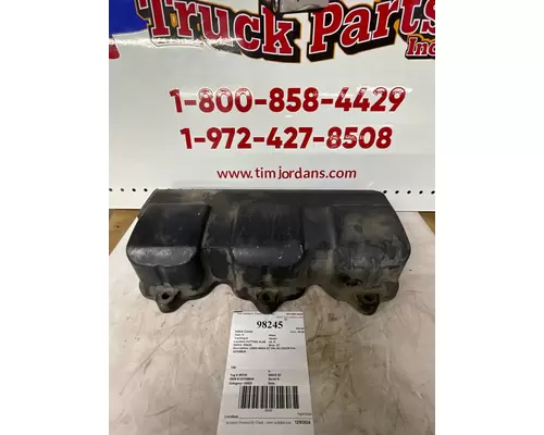MACK E7 Valve Cover