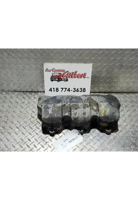 MACK E7 Valve Cover