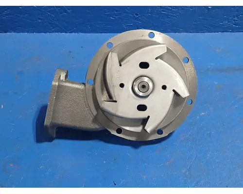 MACK E7 Water Pump