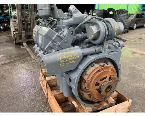 MACK E9 Engine Assembly