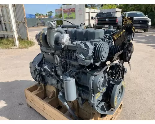 MACK EM6 Engine Assembly