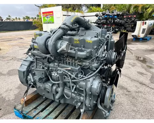 MACK EM6 Engine Assembly