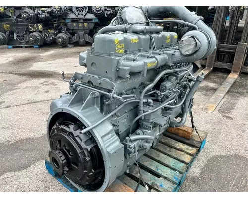 MACK EM6 Engine Assembly